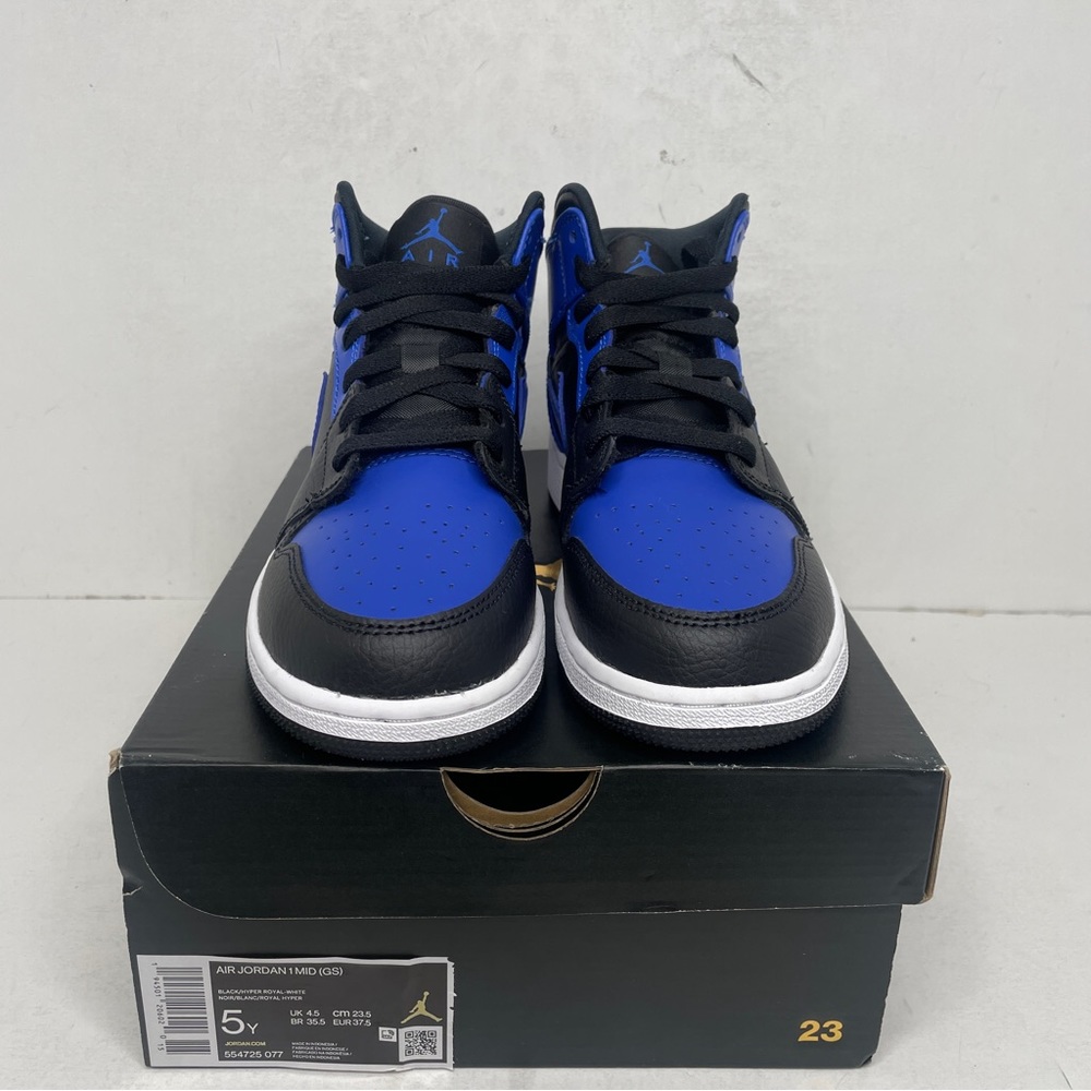 Nike Air Jordan 1 Retro Mid GS “Hyper Royal” 2022 - Picture 2 of 4